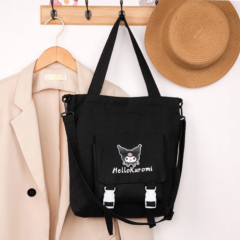 

Холщовая Сумка Sanrio Kuromi для студентов, Стильная вместительная косметичка, ручной чемоданчик на плечо, Повседневная универсальная полотняная сумка