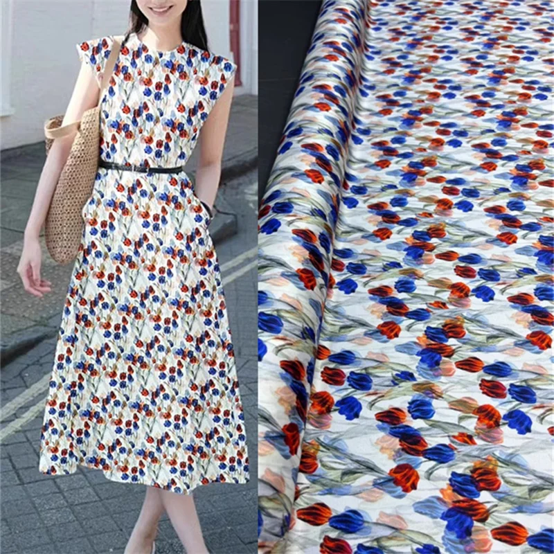 Яркий тюльпан летняя мягкая гладкая эластичная нить атласная