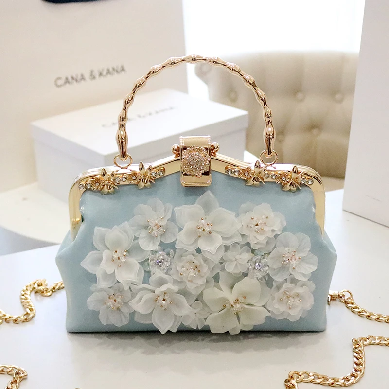 Exotic Pearlescent Three-dimensional Flower Bag 2022 Spring New Fashion Women's Hand-held Shoulder Messenger Bag Chain