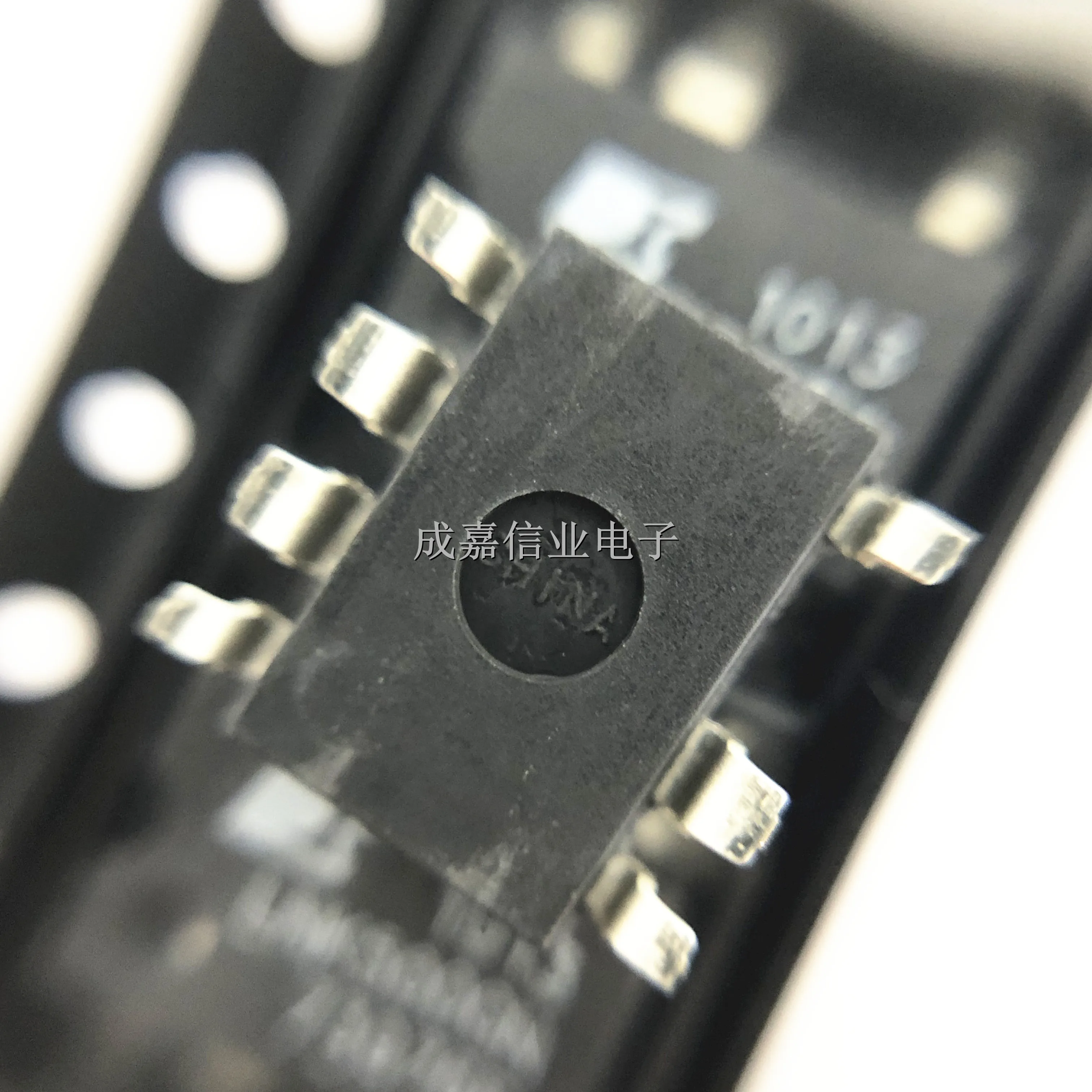 10 шт./партия LNK500GN-TL SOP-7 LNK500GN переменный/постоянный ток 3 Вт 85-265 В переменного тока 4