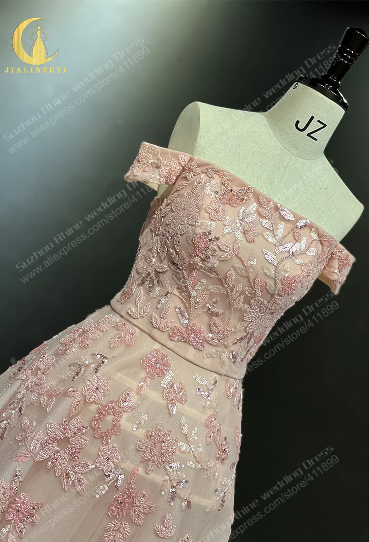 Рисунок 4 - 3201 Zuhair Murad с открытыми плечами