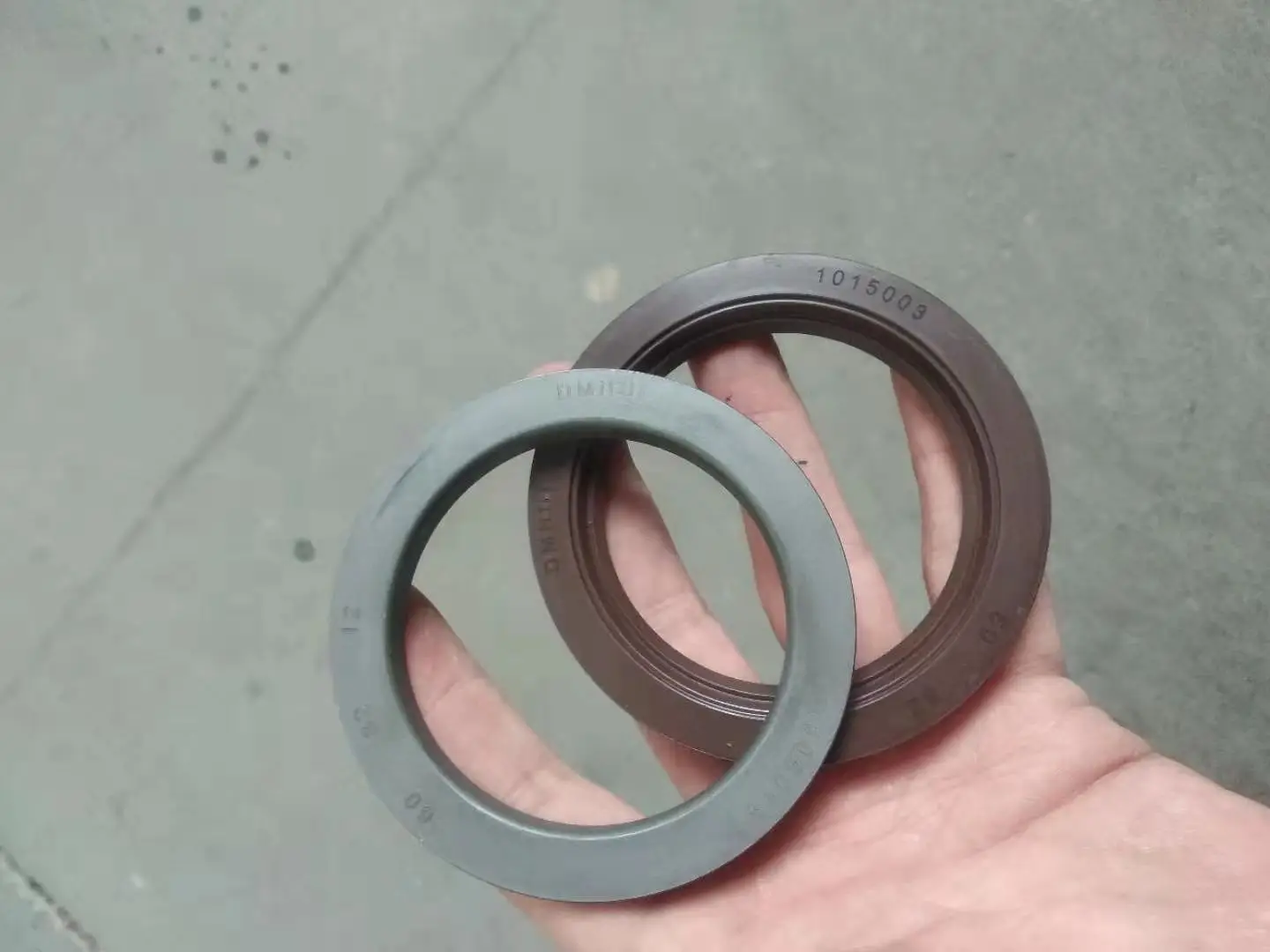 FKM 60*82*12 мм/60x82x12 мм Каркас высокого давления масляное уплотнение гидравлический