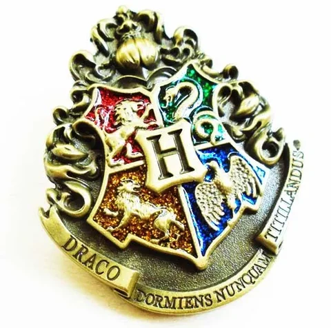 Harried Поттер брошь фигурка волшебный школьный значок булавки Хогвартс Гриффиндор Слизерин брошь металлический значок сувенир подарок на день рождения игрушка