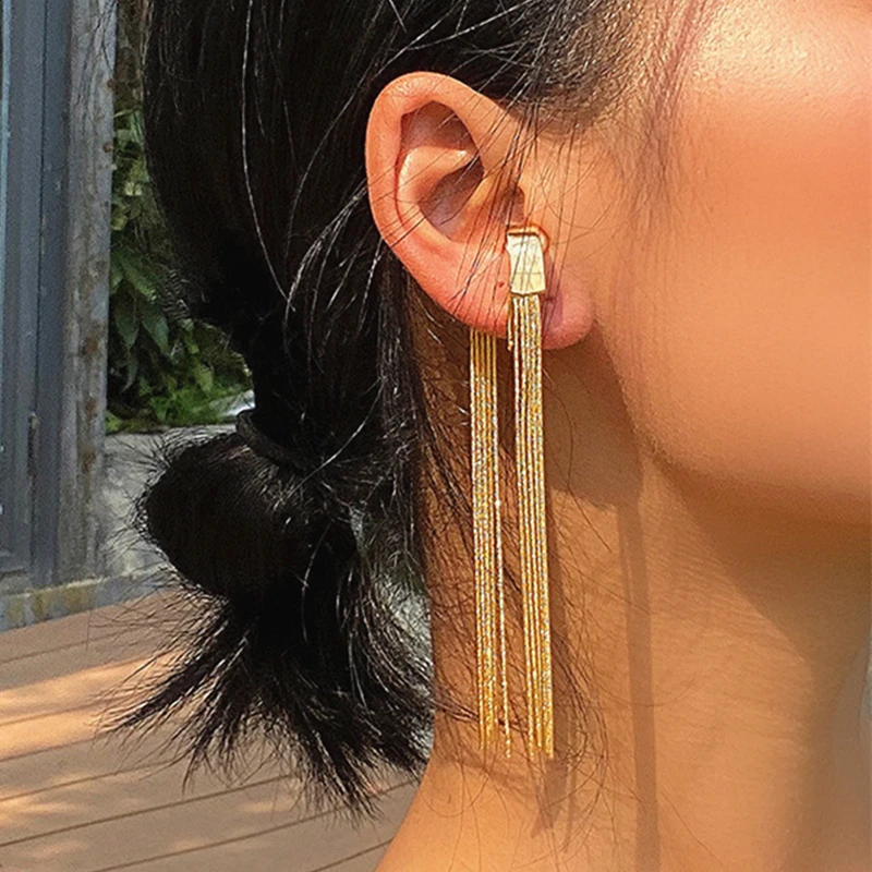 

1 Pcs Fashion Long Gold Color Metal Chain Tassel Ear Cuffs Clips No Piercing Fake Cartilage Earrings for Women Daily Jewelry