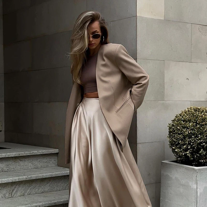 Autumn Winter 2023 Loose Blazers for Women Khaki Blazer for Casual Commuting One Button V-Neck Double Pocket Suit