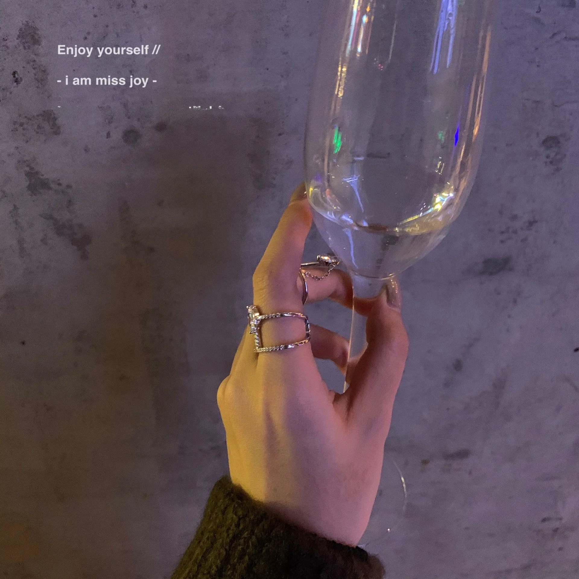 [Joe Boss Joy] Набор колец-цепочек с кристаллом циркона Ins Cold Flash Joint