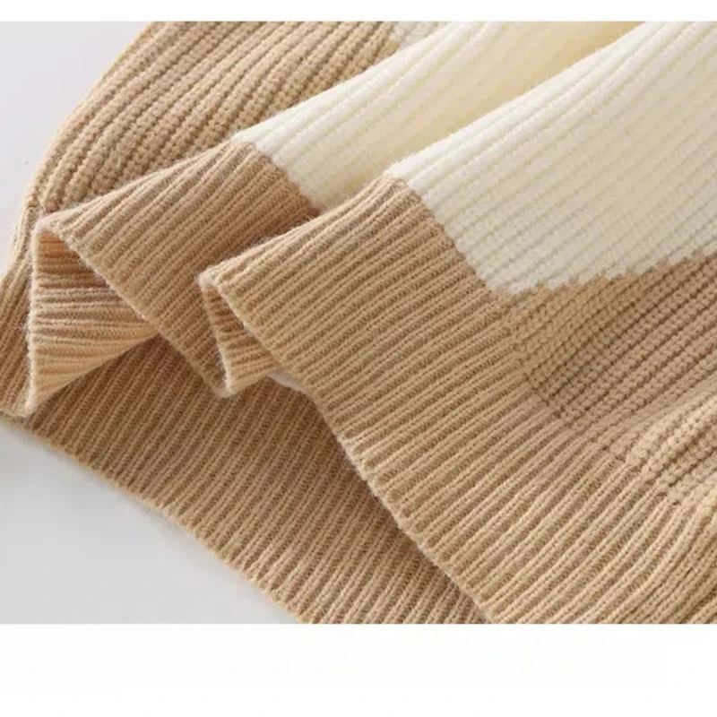 Мужская одежда фонарь длинный рукав резьба контрастный цвет свитер с круглым