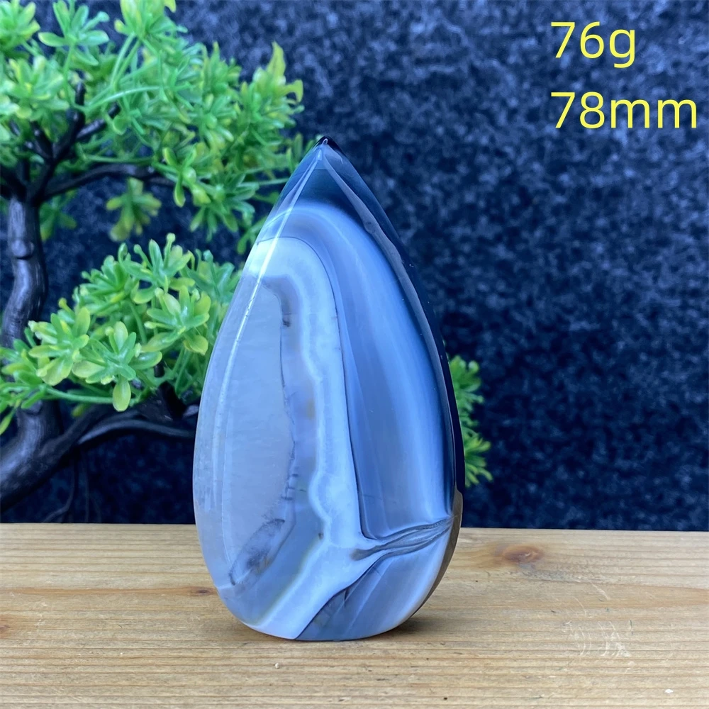 

Черный Агат Камень для медитации