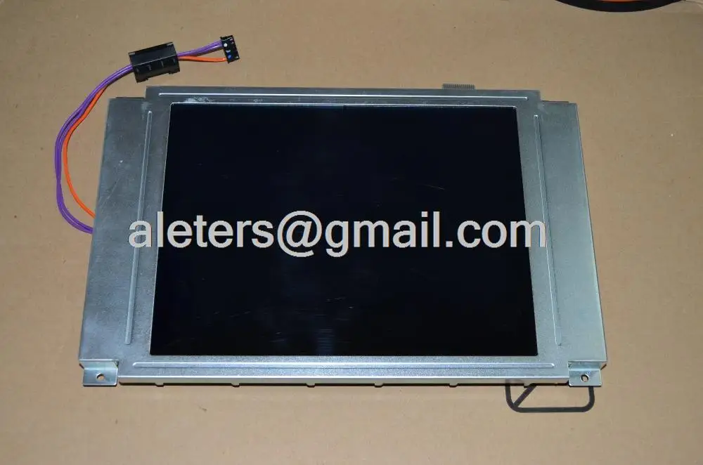 ЖК-панель LM64P624 |