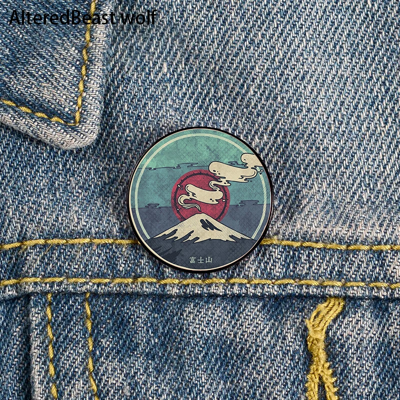 

Fuji Cartoon Printed Pin Custom Funny Brooches Shirt Lapel Bag Cute Badge Cartoon Cute Jewelry Gift for Lover Girl Friends