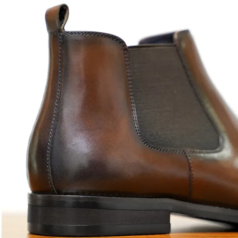 Ботинки в стиле ретро