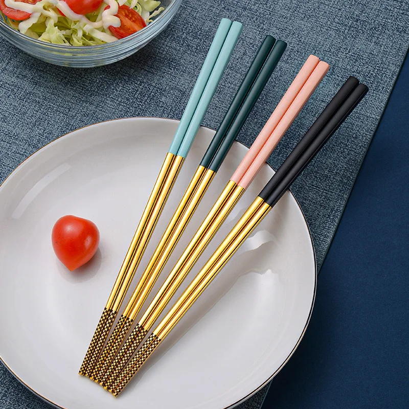 

Многоразовые металлические палочки для еды, 1 пара, Японские популярные креативные палочки для суши, разноцветные столовые приборы