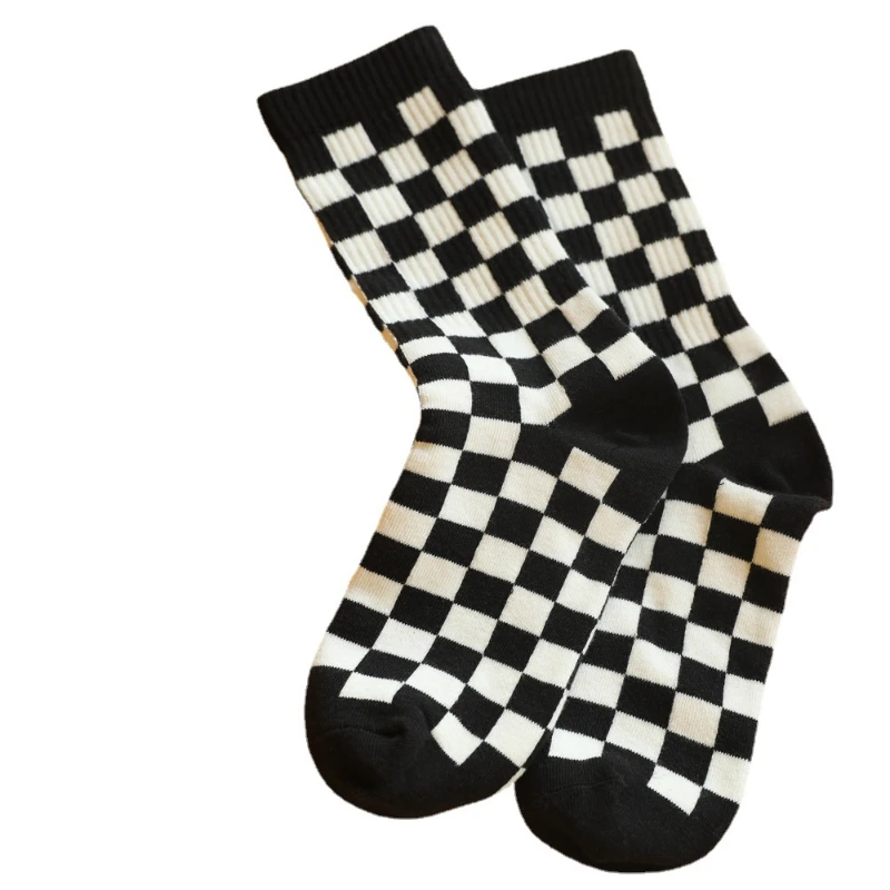 Korea Funky Harajuku Trend Women Checkerboard Geometric Checkered Socks Men Hip Hop Cotton Unisex Streetwear Novelty