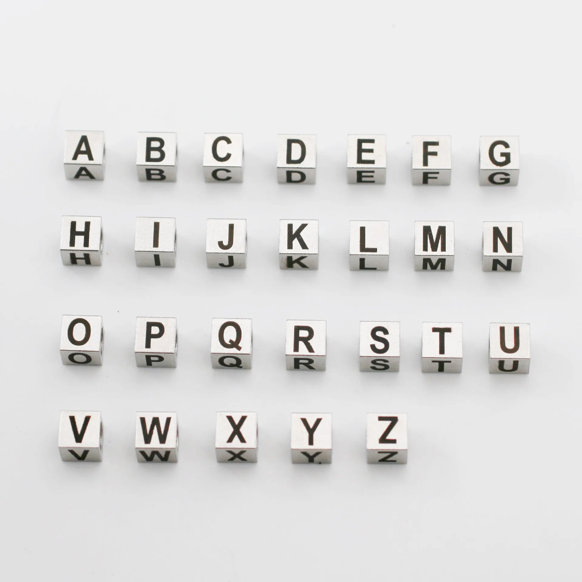 

5pcs/lot Stainless Steel Alphabet Bead Charm A-Z Letters Block Cube Charms For Necklace DIY Jewelry Making Findings Supplies