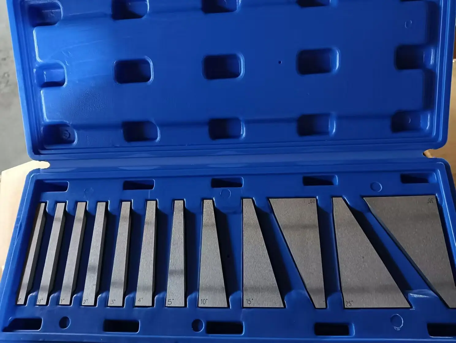 

ETOPOO Прецизионный угловой блок набор 10 шт.