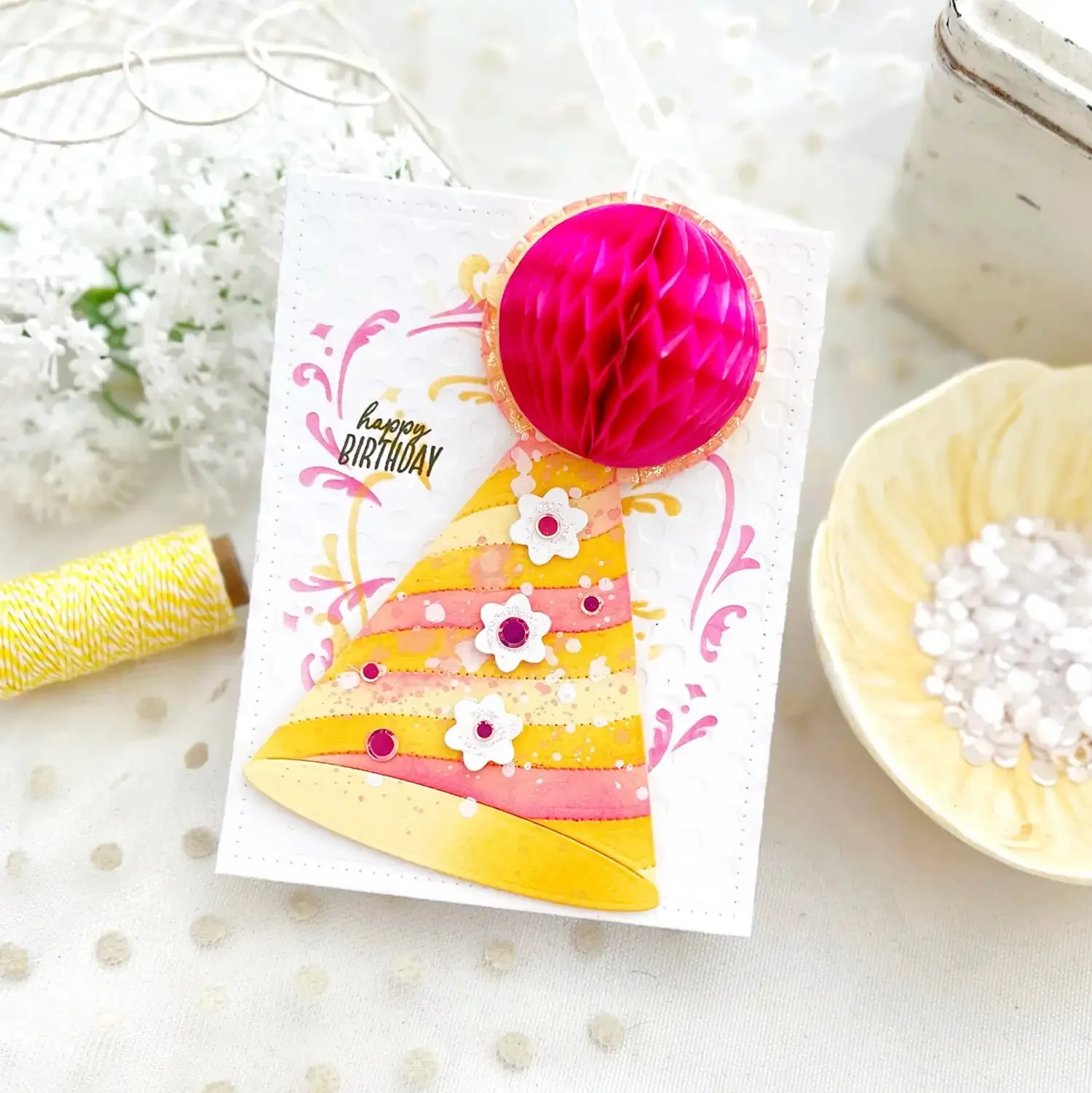 Новые поступления апреля сотовые шарики строительные украшения тиснение шаблон