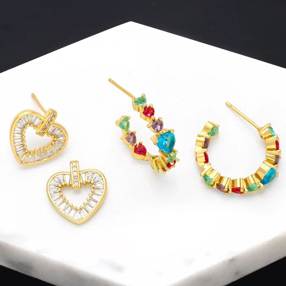 

FLOLA CZ Rhinestone Heart Stud Earrings for Women Copper Gold Plated Hoops Rainbow Crystal Earrings Jewelry Gifts ersa283