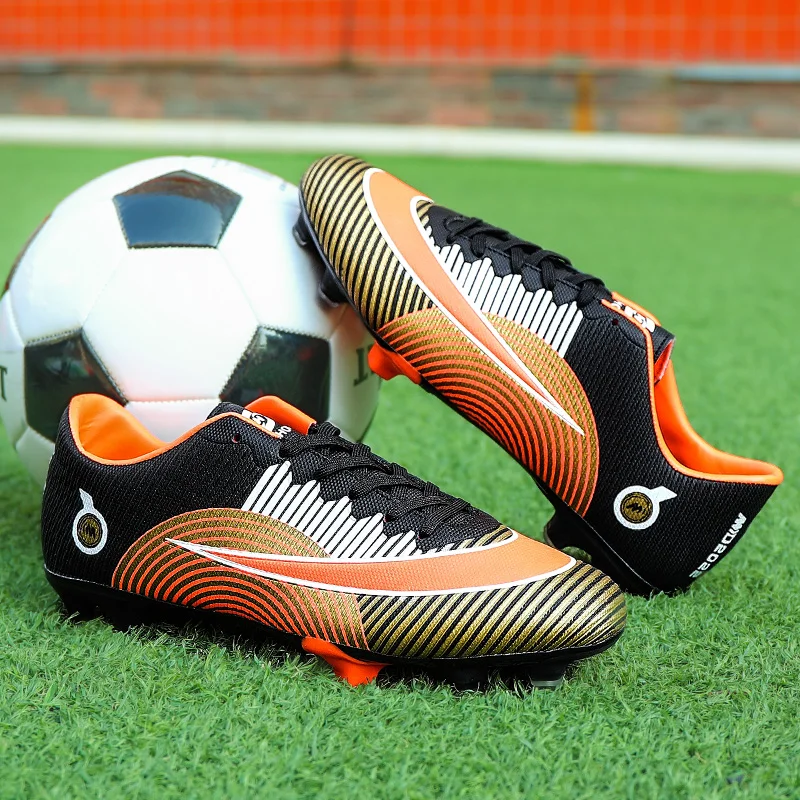 Мяч nike magia 5. Софтбольный мяч. Продам футбольные. Мини футбольный мяч. Продам футбольные.