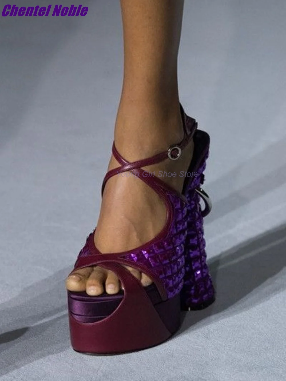 Босоножки женские асимметричные босоножки на платформе винные туфли с круглым