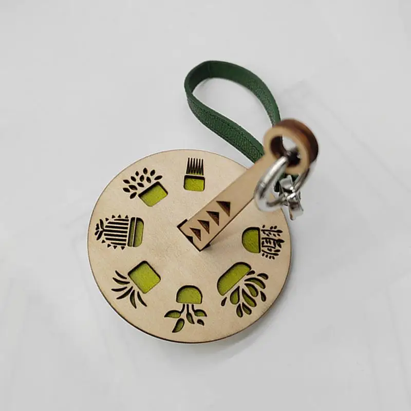 Держатель для вязания крючком из пряжи с кожаным ремешком