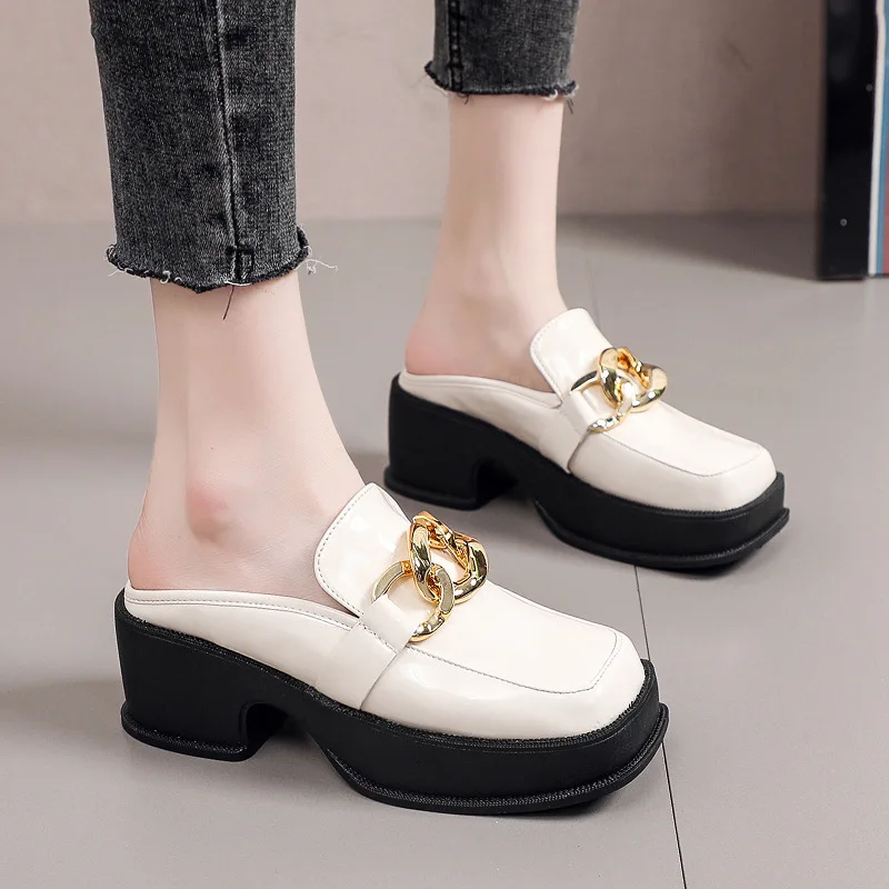 

Women's Shoes Slippers Spring 2022 New Fashion Metal Decorative Round Toe Mules Indoor Zapatillas Mujer Casa