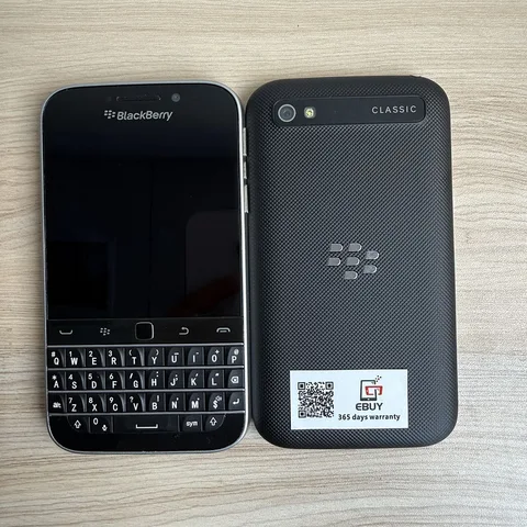 Смартфон Blackberry Classic Q20, 2/16ГБ, global, Б/у