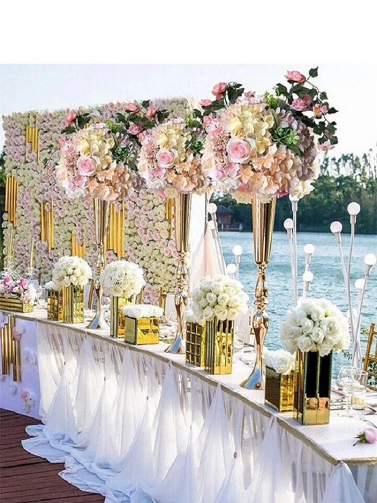 

16 PCS / lot Flowers Vase Wedding Table Centerpiece Event Road Lead Gold Metal Vases Flower Holders Party Decoration