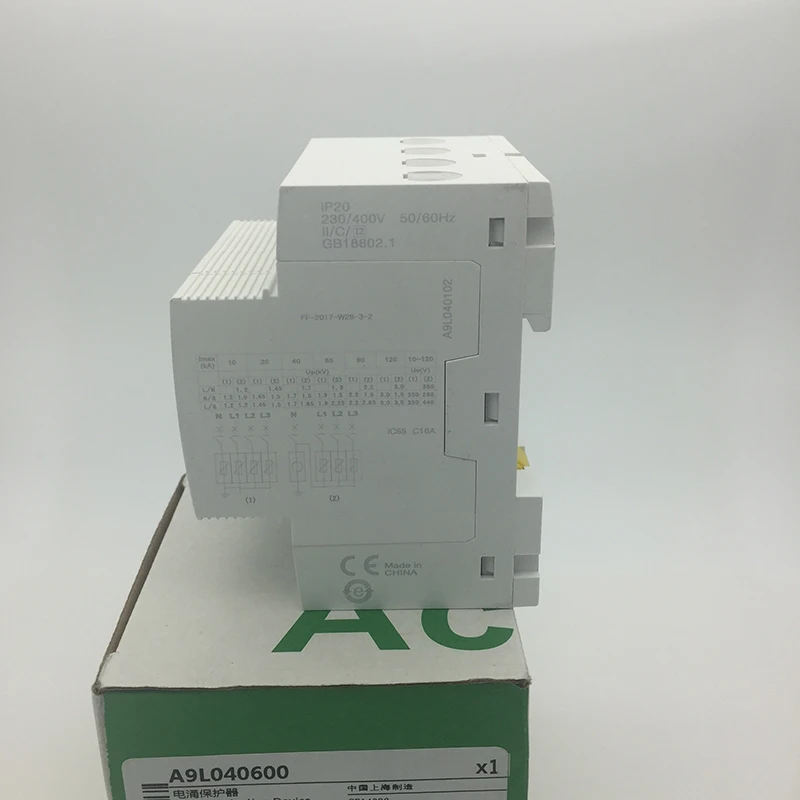 Подключаемый стабилизатор напряжения Schneider electric iPRU 3P + N 10KA 20KA 40KA 65KA 80KA 100KA 120KA TYPE II