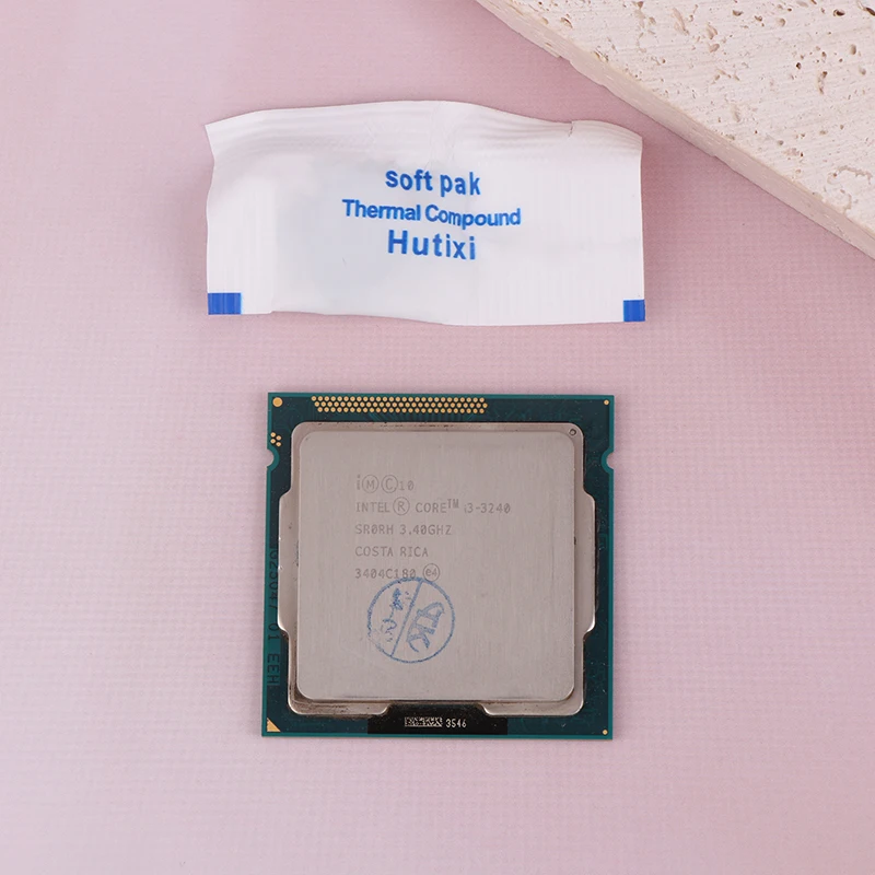 Новый оригинальный процессор Интегрированный Дисплей Настольный I3 2100 2120 2130 3220 3240