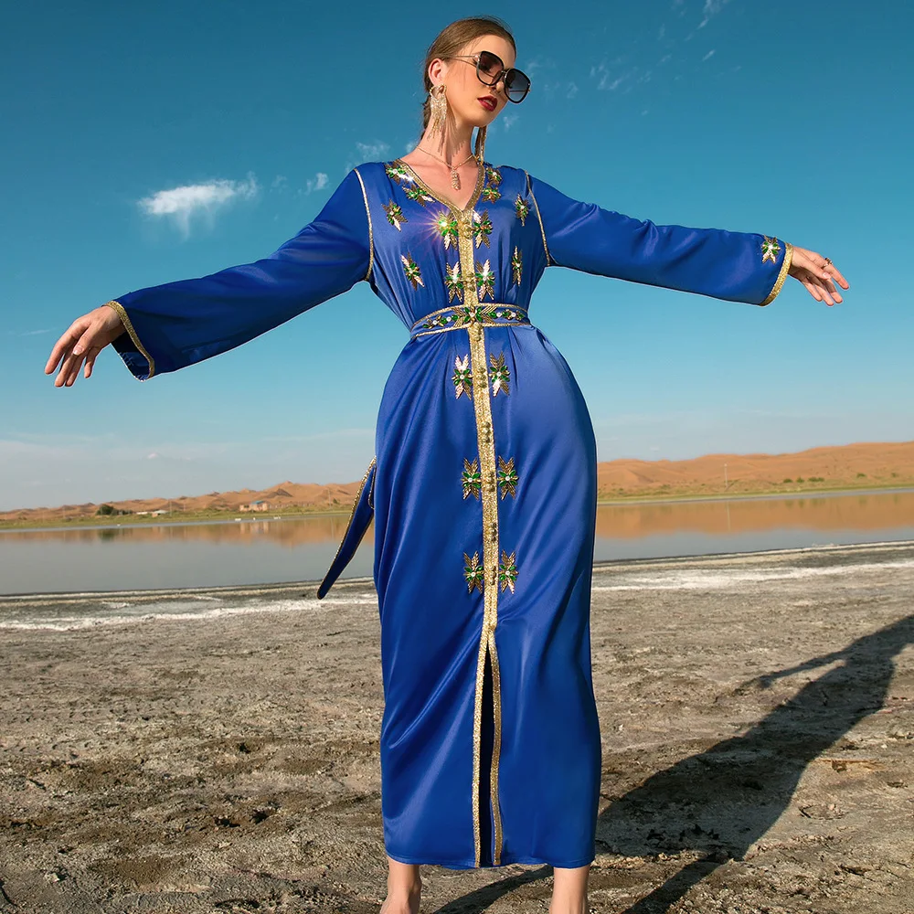 

Satin Hand Sewn Diamond Morocco Caftan Women Arabic Muslim Abaya 2023 New Party Jalabiya Turkey Dresses Long Robe Islam Clothing