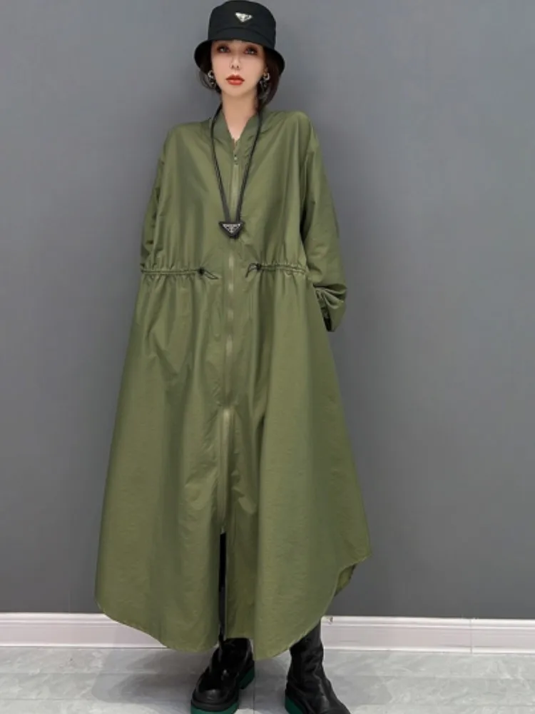 

URIOR 2023 Spring AutuURIOR 2023 Autumn New Fashion Green and Black Trench Coat Casual Waist Design Loose Windbreaker