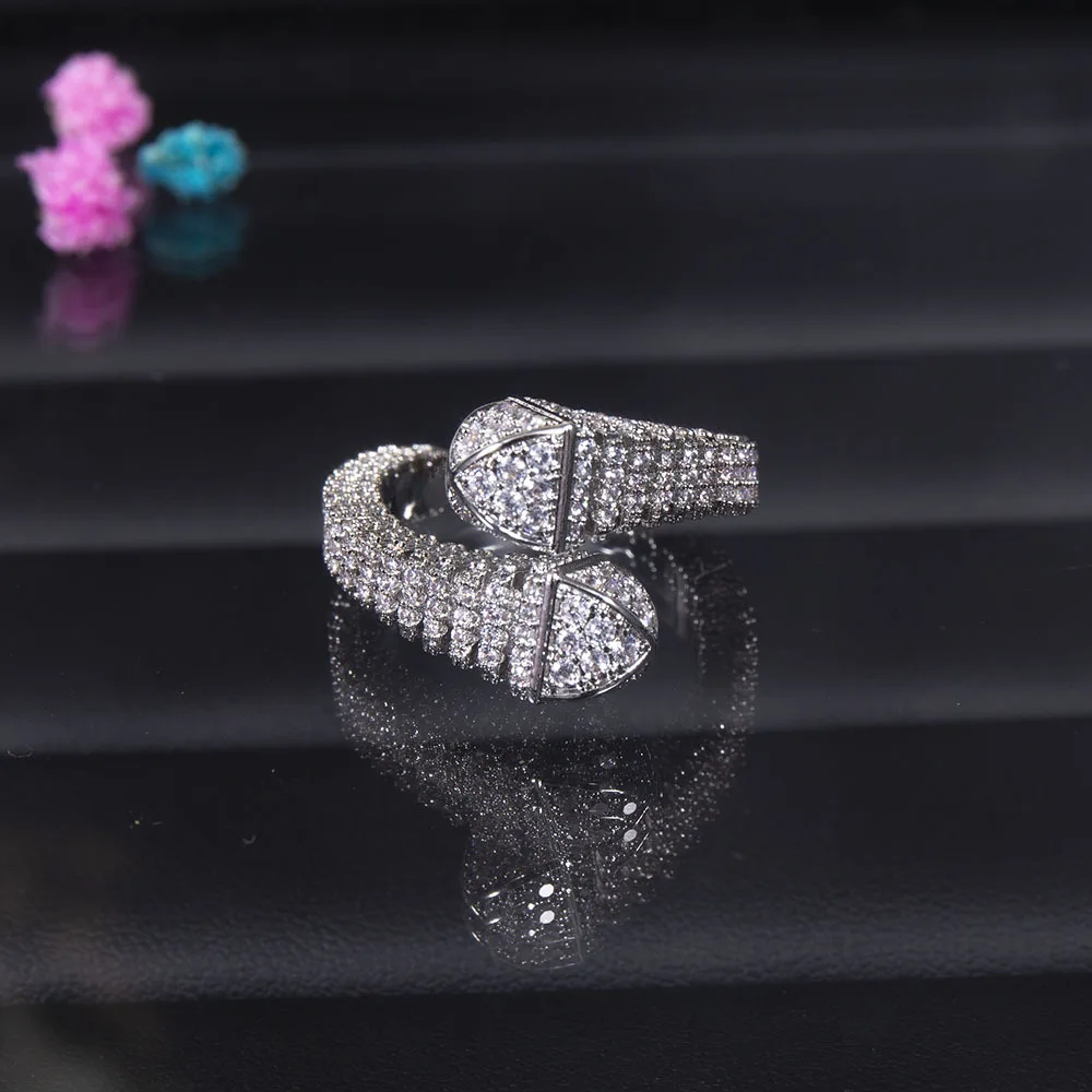 

2023 Trendy pagoda Design CZ Zircon Engagement Rings For Women Female Wedding Jewelry Accessories Gift light luxury lovers Rings