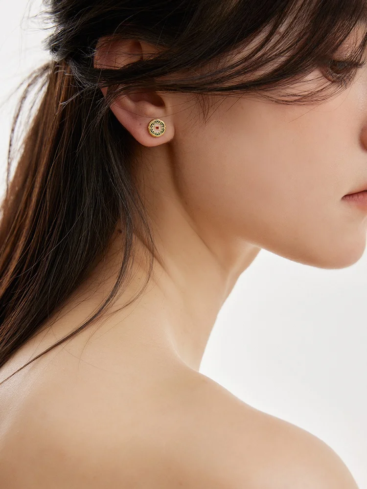 Ослепительные ретро элегантные маленькие эмалированные серьги-гвоздики с