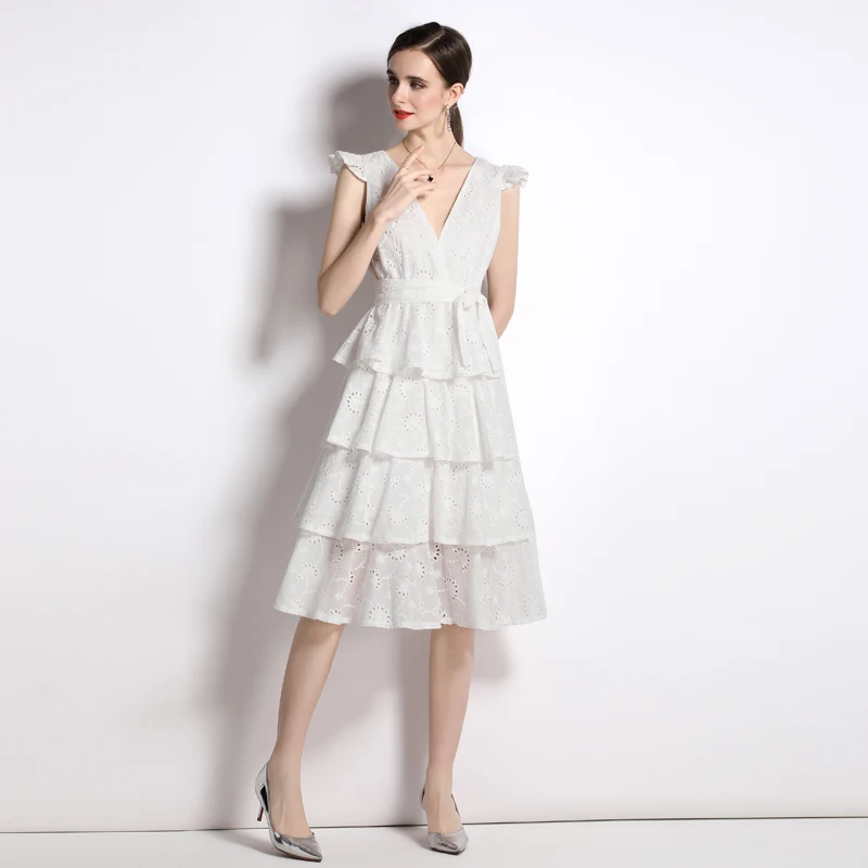 

Женское дизайнерское модельное платье, белое кружевное платье с цветочной вышивкой и V-образным вырезом, лето