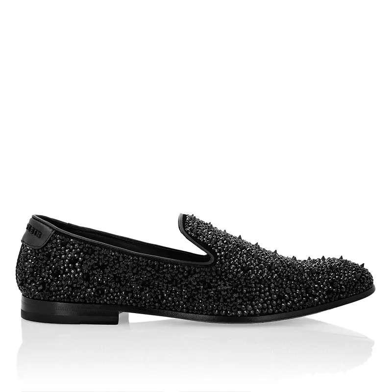 

2022 Newest Fashion Design Men Handmade Studs Spike Black Glitter Loafers Shoes Runway Shining Rivets Party Wedding Shoes