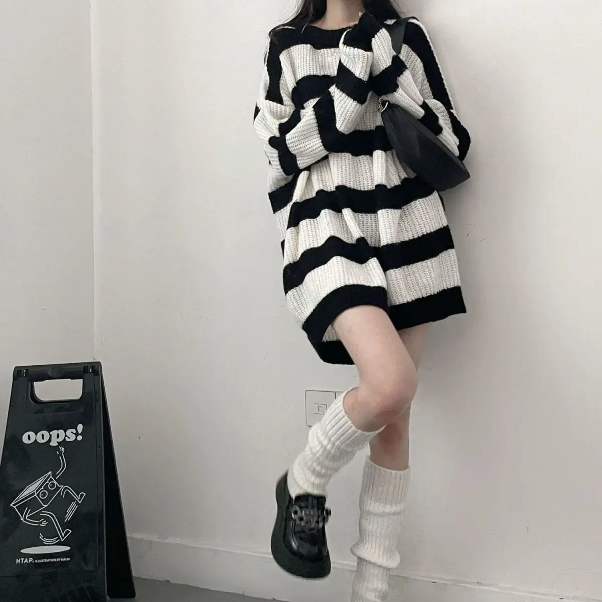 

Женский свитер в готическом стиле, винтажный Свободный пуловер в полоску с длинным рукавом, в стиле Харадзюку, в стиле панк, уличная одежда в...