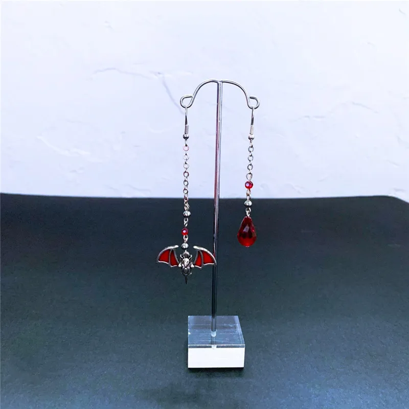 

New Hot Sale Vintage Gothic Bat Crystal Pendant Fashion Jewelry Ladies Jewelry Earings Fashion Jewelry 2022