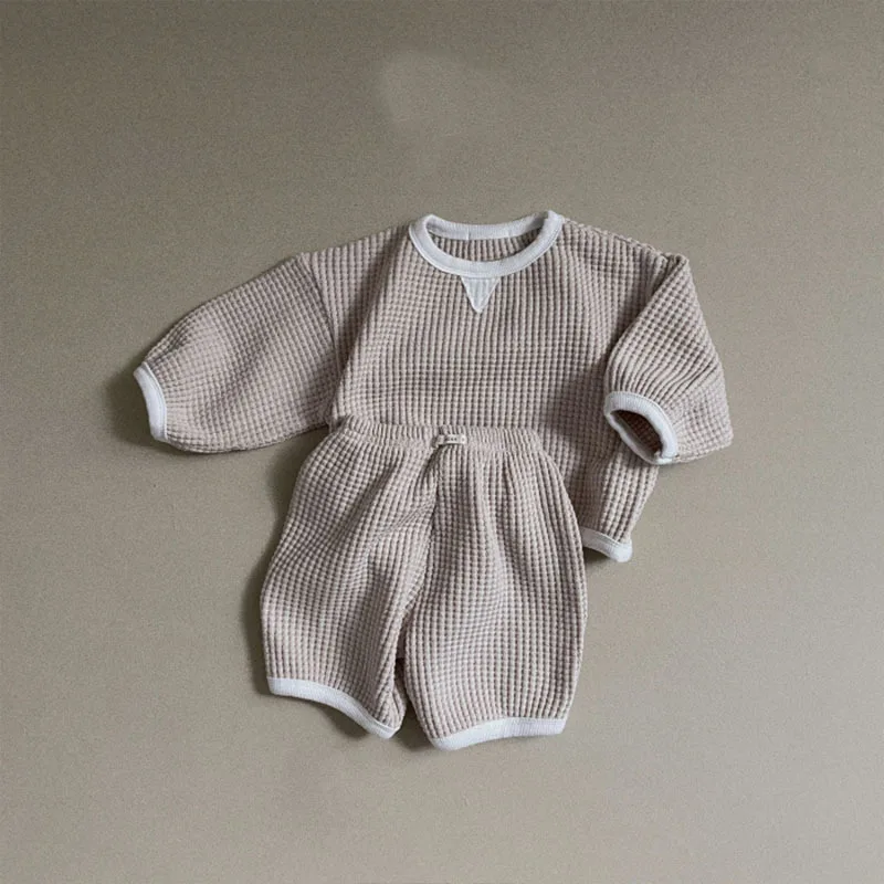 

Boys and Girls Korean Casual Waffle Cotton Long Sleeve Shorts Round Neck Solid Color Casual Suit Pullover Pants Baby Girl Suit