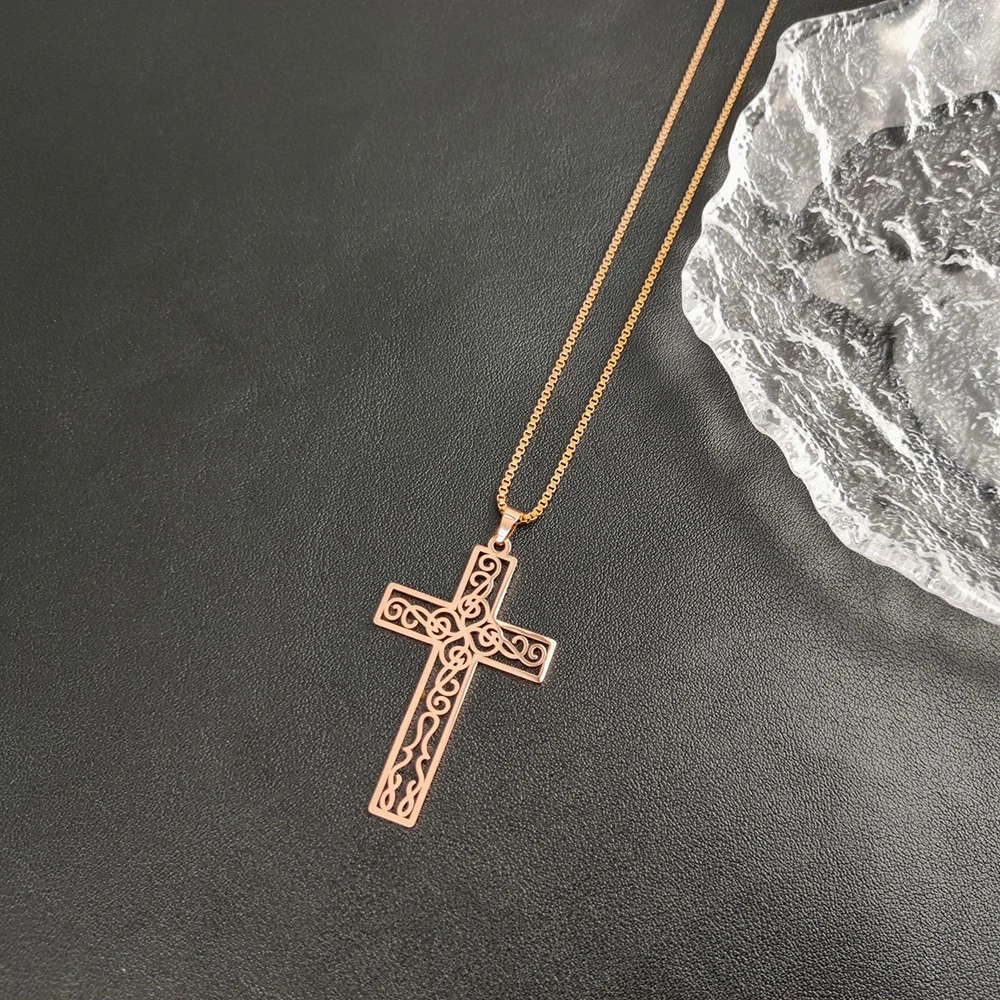 

European American New Hollowed-out Design Cross Pendant Processing Production Minority Religious Wholesale Jewelry