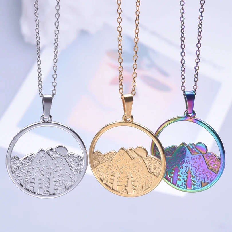 

Stainless Steel Vintage Round Sun And Mountain Pendant Necklace for Women Men Sunset Landscape Pendant Choker Jewelry Party Gift