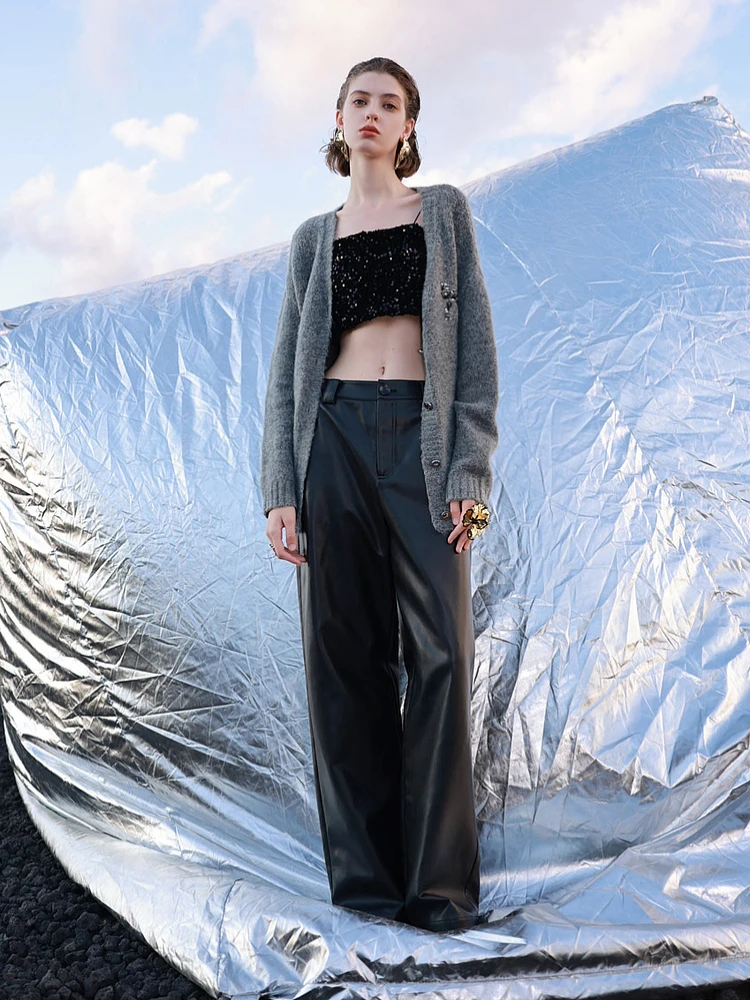 Tricolor Ibudu2024 Winter New Beaded Embroidery Bow Knit V-neck Sweater Cardigan Lazy Leisure