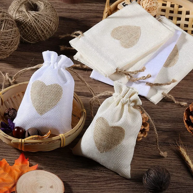 

Burlap Bags, 20Pack 4X5.5Inch Drawstring Heart Burlap Gift Bag Candy Pouches Linen Pockets For Valentine's Day Christmas
