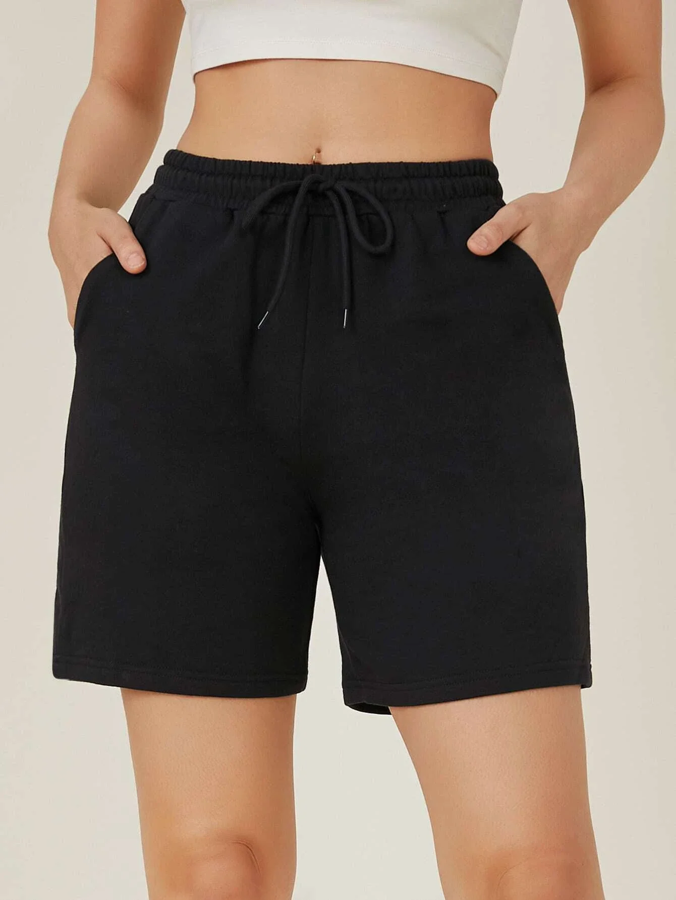 

BASICS Drawstring Pocket Track Shorts