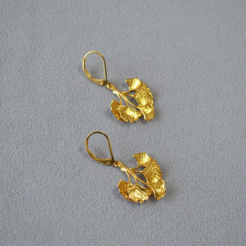 

LONDANY earrings French literary and artistic retro layers of ginkgo leaf brass old gilded earrings earrings female