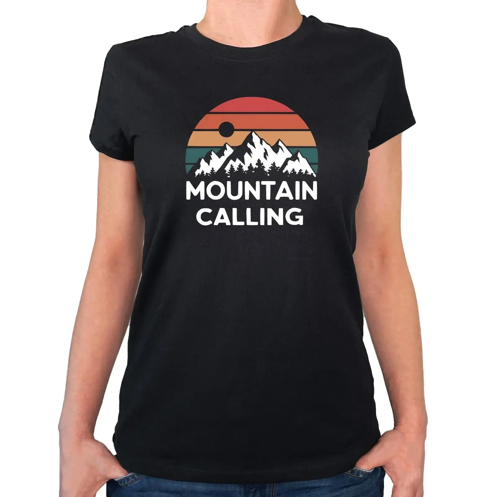 Фото Женская футболка Mountain Calling Berge: винтажный дизайн, эффект потертости, универсальная модель. Идеальный подарок. №1