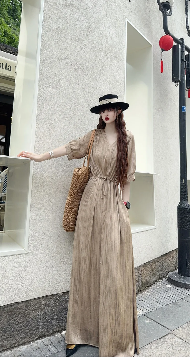 Простое и Повседневное платье с высоким удлиненным воротником роскошное