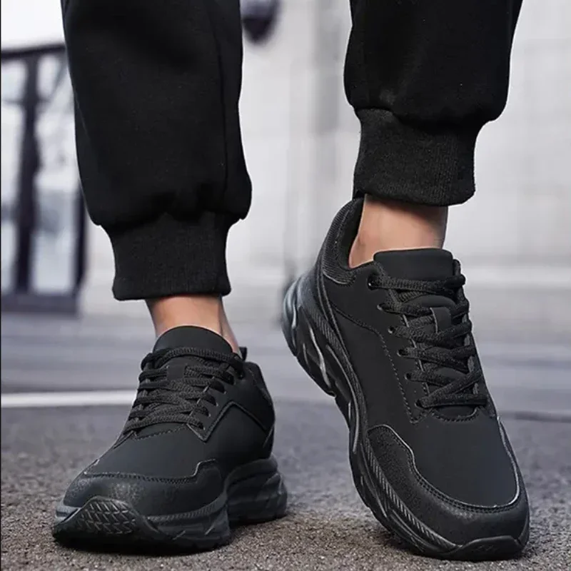 Мужские повседневные кроссовки нескользящие легкие удобные туфли на плоской