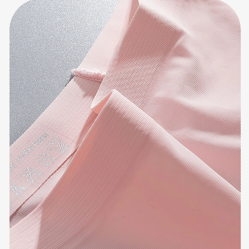 Женские шорты со средней посадкой Бесшовные дышащие трусики-боксеры