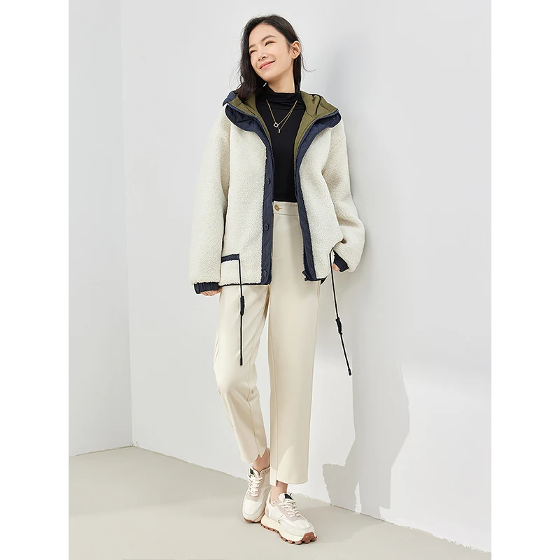 Рисунок 5 - Женская Толстая куртка с капюшоном