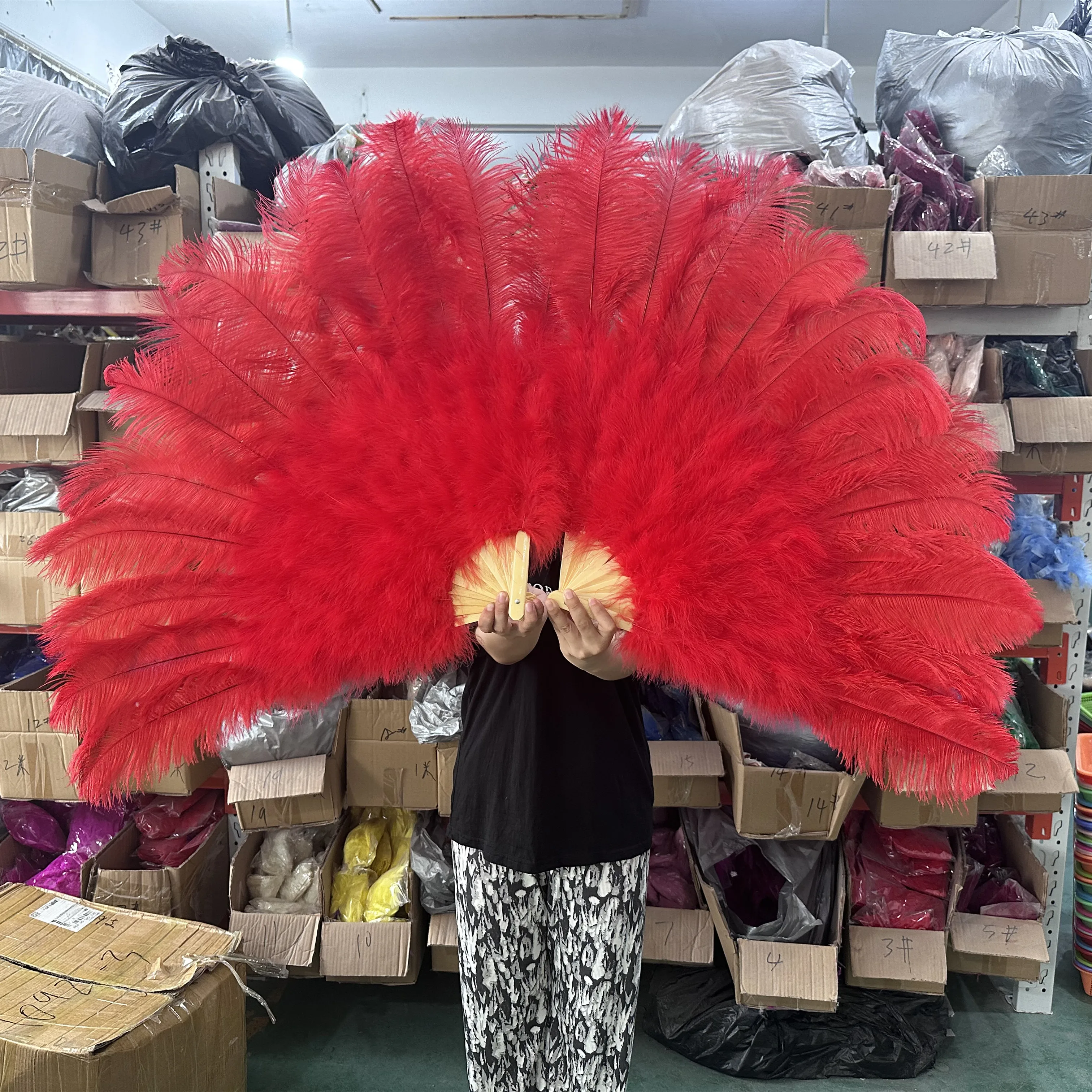 

13Bone Red Ostrich Feathers Fan 100CM Stage Show Performance Dance props Colorful Plumages Fans Foldable Crafts Fan With Feather